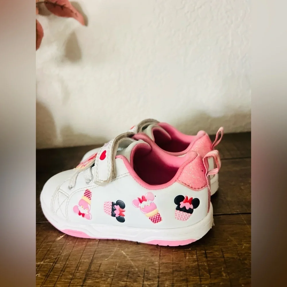 Minnie Mouse sneakers size 9